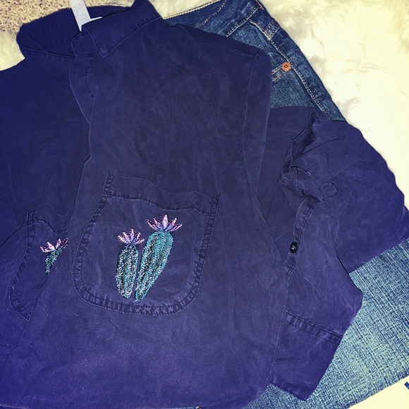 Vintage Navy Blue Cactus Blouse - Picture 3 of 7
